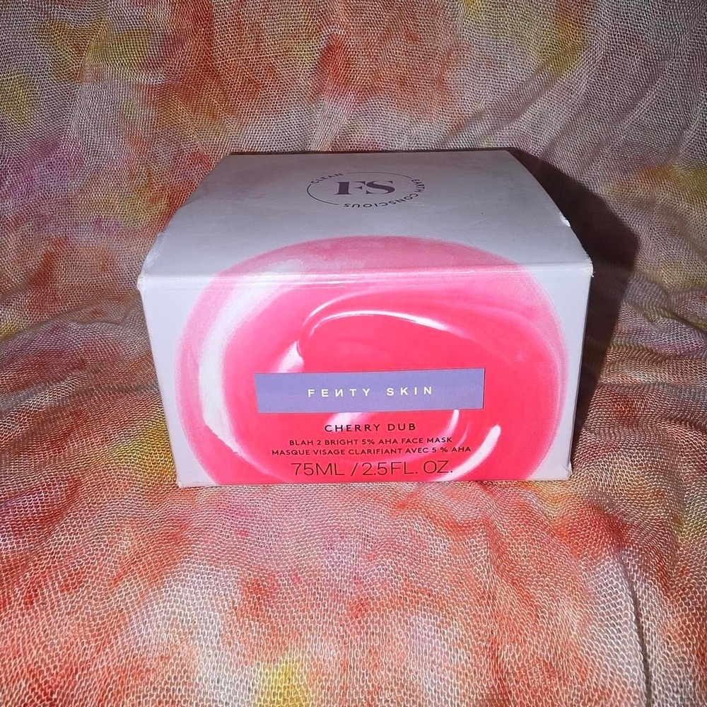 Fenty Skin Cherry Face Mask
